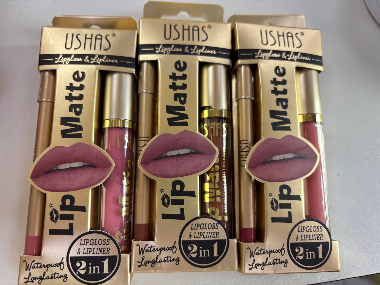 Labial Liquido Con Delineador USHAS CS424A